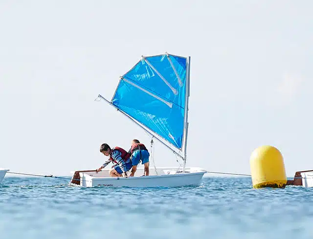 bateaux loues pour loisir