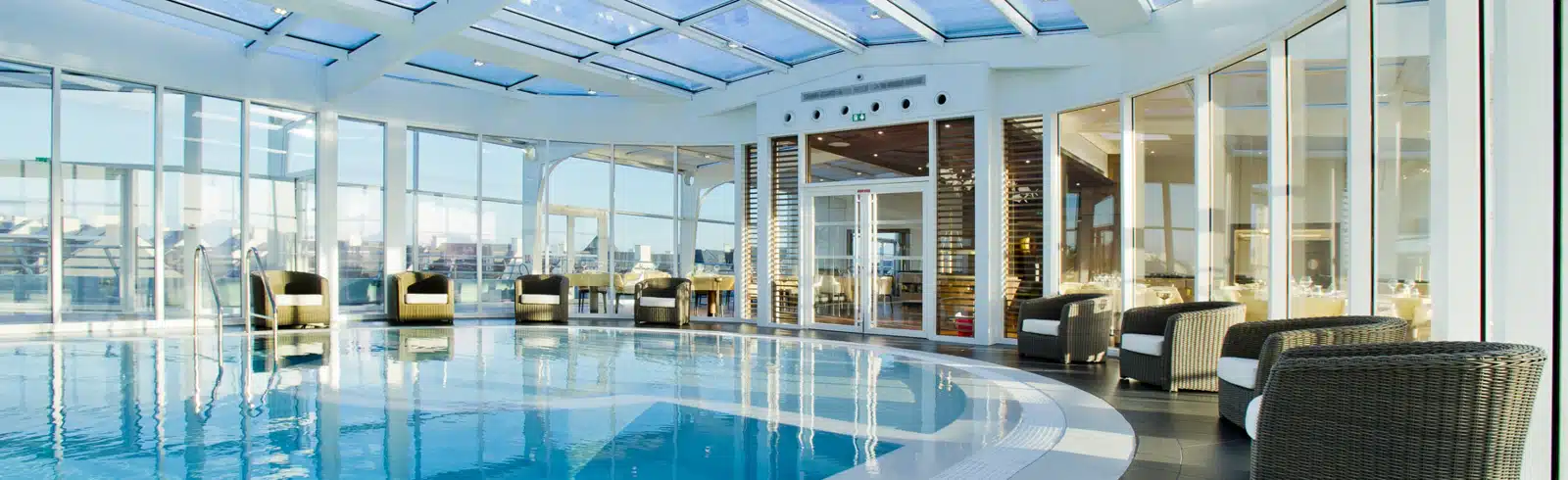 piscine espace detente miramar